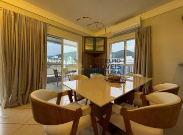 Foto 01 · Venha se encantar com este maravilhoso apartamento decorado com vista para o mar, localizado na Prai