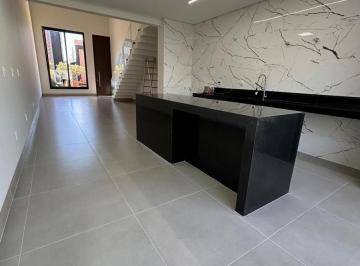 64bbb3a2d11340ef831075a3595127ac.jpeg · Casa para Venda em Uberlândia/MG - 2 Dorm. 180 m2 Área Útil