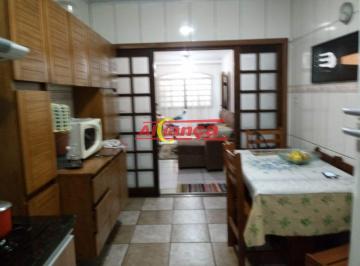 Casa · 133m² · 2 Quartos · 2 Vagas · Linda Casa no Jardim Paraventi, com 2 quartos, 03 vagas na garagem, com 133m2