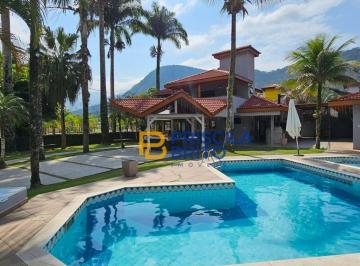 8b05574d8fb67203ff936d8b9c9227899471f27e · Belíssima casa com 5 suítes, localizada no condomínio Mar Verde, à venda por R$2.500.000,00  - Carag