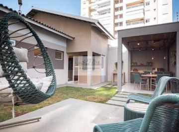 Fotos da casa decorada · Casa no Condomínio em RNI Origem Jardins Versalhes em Bady Bassitt