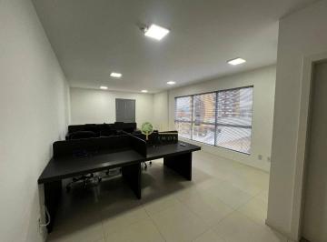 92f759b9317bb0dd2735fc31335d40ccfb55c276 · Sala comercial com 32m² e 1 vaga de garagem - Capoeiras, Florianópolis.