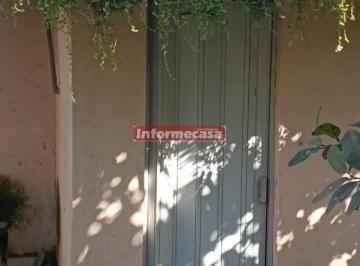 Foto 01 · Casa à venda em Cabo Frio-RJ, bairro Unamar: 2 quartos, 1 suíte, 2 banheiros, 5 vagas, 100m² de área