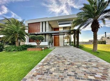 Casa · 426m² · 5 Quartos · 4 Vagas · MANSÃO À VENDA NO ENSEADA LAGOS