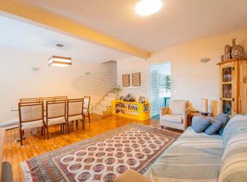 Casa · 211m² · 3 Quartos · 2 Vagas · Campo Belo | Casa com localização, simplesmente imbatível!
