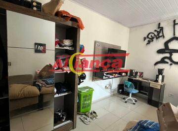 Casa · 125m² · 5 Quartos · 2 Vagas · Sobrado com 05 dorm, suite, 02 vagas, 215,20