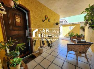 Casa · 290m² · 3 Quartos · 1 Vaga · JARDIM SULACAP - Excelente residência, CLARA e AREJADA. São 03 Amplos Dormitório