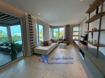 Casa de 4 quartos, Aquiraz · Ampla casa no Alphaville Fortaleza com 4 quartos e piscina privativa!
