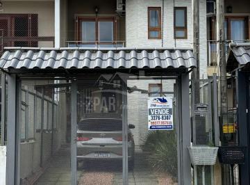 Foto 01 · Imperdível oportunidade: Casa à venda em Porto Alegre-RS, Guarujá. 2 suítes, 2 salas, 2 banheiros, 1