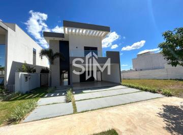 Casa · 317m² · 3 Quartos · 4 Vagas · Vendo Sobrado no Condomínio Belvedere 2 – 3 Suítes, Placa Solar – Cuiabá/MT