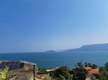 Foto 02 · Casa á venda em condomínio  de costeira na Ilhabela-SP