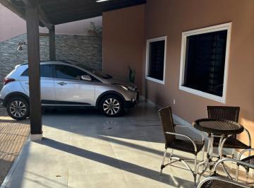 Casa de 5 quartos, Águas Claras · CASA REFORMADA COM 4 QUARTOS VEREDA DA CRUZ