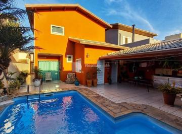 Casa · 250m² · 3 Quartos · 2 Vagas · Sobrado à venda em Taubaté, Jardim Independência, com 3 suítes, com 250 m²