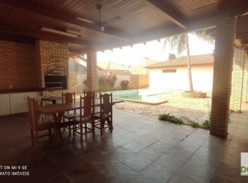Casa · 554m² · 1 Quarto · 5 Vagas · 5 suites e piscina a uma quadra da bom pastor.