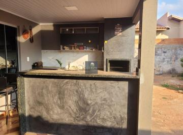 Casa · 360m² · 2 Quartos · Casa no bairro Bonjardim