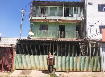 Casa de 8 quartos, Recanto das Emas · Quadra 511 Recanto das Emas vendo prédio para renda