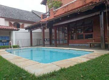 Casa · 380m² · 4 Quartos · 2 Vagas · Sobrado de 380m² disponível para Venda!