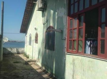 Casa · 2 Quartos · 2 Vagas · Casa a venda- São Pedro da Aldeia - RJ.