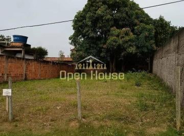 imagem-do-whatsapp-de-2024-08-26-a-s-13-56-02_5543cdd51724691935265.jpg · Terreno Plano e Bem Localizado no Bairro Bondarovsky, Quatis/RJ Oportunidade de Investimento e Cons