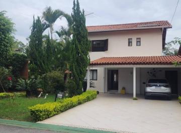 Casa · 275m² · 4 Quartos · 9 Vagas · Vendo Casa de 275m² no Residência 4 em Alphaville