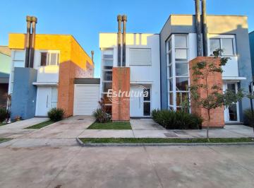 Casa · 99m² · 2 Quartos · 1 Vaga · Charmosa Casa em Condomínio Fechado: 2 Dormitórios, Piscina e Lareira