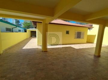 Casa · 339m² · 3 Quartos · 4 Vagas · Baixou o preço!!! Casa térrea à venda, em condomínio no Caxingui, com 390 m²
