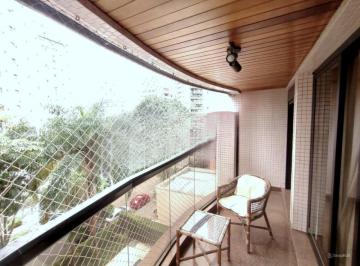 Apartamento de 3 quartos, São Paulo · Apartamento à venda com 165 m² 3 suítes 3 vagas em Moema.
