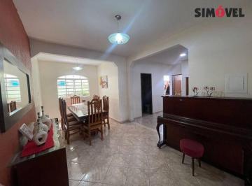 deaf6559ebb7897654ff2fdcf049905b9f573f5f · QD 401, Recanto das Emas, casa de 150m², 3 qtos, suíte, cozinha com armários - R$ 400.000
