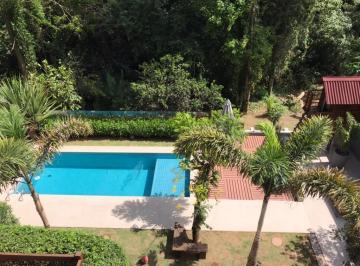 Foto 01 · Linda Casa em condomínio à venda em Santana de Parnaíba-SP, bairro Tarumã: 3 quartos, 3 suítes, 2 sa