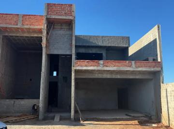Casa · 360m² · CASA VILA ENY - BOTUCATU / SP