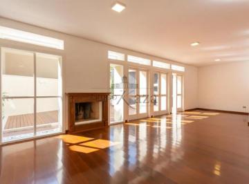 Casa · 465m² · 4 Quartos · 3 Vagas · Casa em Condomínio - Retiro Morumbi - 4 Suítes - 465m².