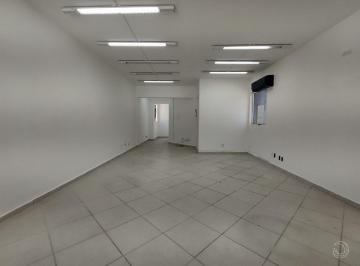 01 · Sala Comercial com 42,68m² no Centro