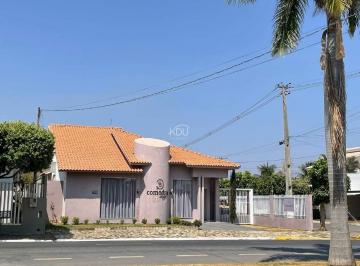 Casa · 300m² · Casa no Jardim Riva