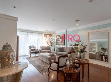Apartamento · 288m² · 5 Quartos · 4 Vagas · Apto duplex com 5 dorm sendo 3 suites e 4 vagas no Moema pássaros