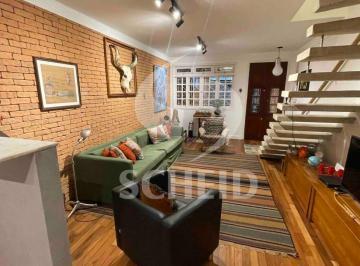 Comercial · 130m² · 3 Quartos · 1 Vaga · Sobrado à Venda na Chácara Santo Antônio . Conforto e Praticidade!