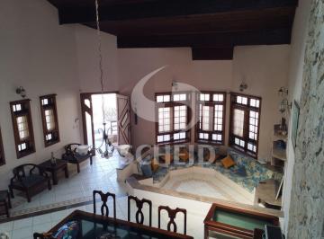 Casa · 304m² · 4 Quartos · 3 Vagas · Casa á venda em Peruíbe com 304m², 4 quartos e 4 suítes