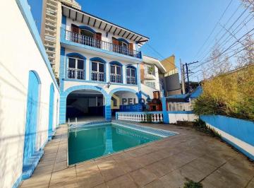 48b28f9d22b585943dd02dba95dc2cbb9968926e · Sobrado à venda | 420m² | 4 dormitórios | 1 suíte | 9 banheiros | 8 Vagas | Piscina | Jardim São Pau