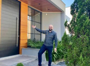 Casa · 216m² · 3 Quartos · 2 Vagas · Casa na Pedra Branca à venda 3 Quartos