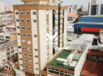 Apartamento · 68m² · 2 Quartos · 2 Vagas · Apartamento 2 quartos com 2 suítes – Centro – Edifício Premiere