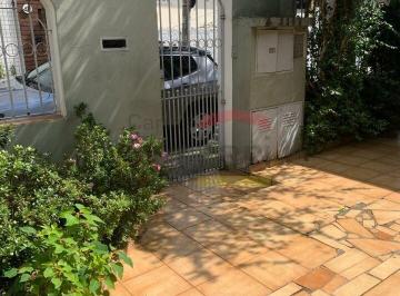 Casa · 350m² · 5 Quartos · 2 Vagas · IMÓVEL COMERCIAL OU RESIDENCIAL COM 2 CASAS, TOTAL DE 5 DORMITÓRIOS, 1 SUÍTE, 2 VAGAS DE GARAGEM