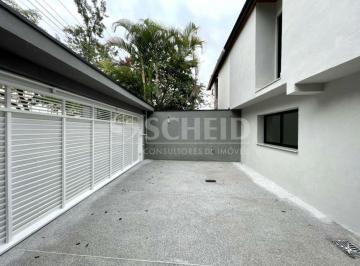 Casa · 143m² · 3 Quartos · 3 Vagas · Casa à venda com 3 quartos na Região do Campo Grande em São Paulo !