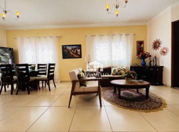 Sala · Jardim Taquaral - Pirenópolis/GO, Casa térrea para morar ou investir como aluguel para  temporada .