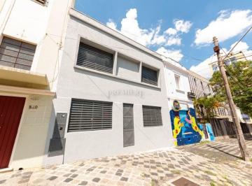 Casa · 300m² · Casa comercial com 4 quartos no Centro