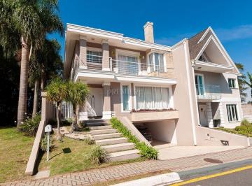 Casa · 270m² · 4 Quartos · 4 Vagas · Casa em Condomínio de 270m² - Orleans