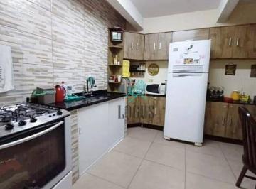 191ba609872bfc300f30264fd77cb8c9c28475f0 · Casa Térrea com 2 residências, 246m² de área construída com 5 dormitórios, à venda por R$ 680.000 - 