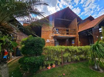 Casa en Aluguel de 4 quartos Ebenezer · Casa de condomínio disponível para locação anual em Gravatá-PE! 