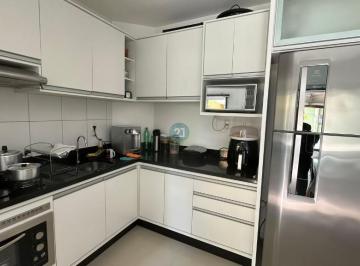 Foto 01 · Vendo apartamento de 03 dormitorios sendo uma suite, em Areias