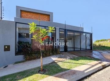 Casa · 115m² · 3 Quartos · 2 Vagas · Casa em  Rua Joaquim Mendonça - Jardim Universo - Maringá/PR