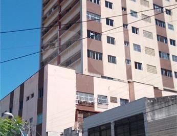 Área de Serviço · Apartamento com 3 quartos à venda em Centro - CE