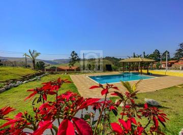 Foto 01 · Chácara com piscina à venda próxima à Represa de Itupararanga